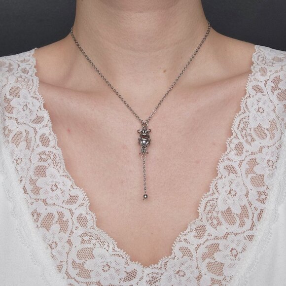 Gothic hematite pearl and silver rosary necklace with a small silver chain - Picture 8 of 8